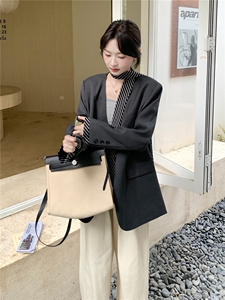 210-3278-P155-K228高级松弛感休闲条纹飘带西装外套2025年秋季图片