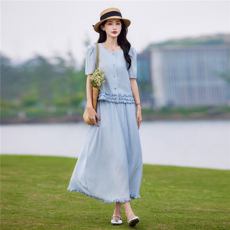 现货2026年夏季休闲风修身剪裁宽松型女通用型两件套轻薄透气,女装套装/套裙,靓衣阁