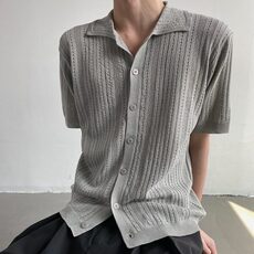 灰色