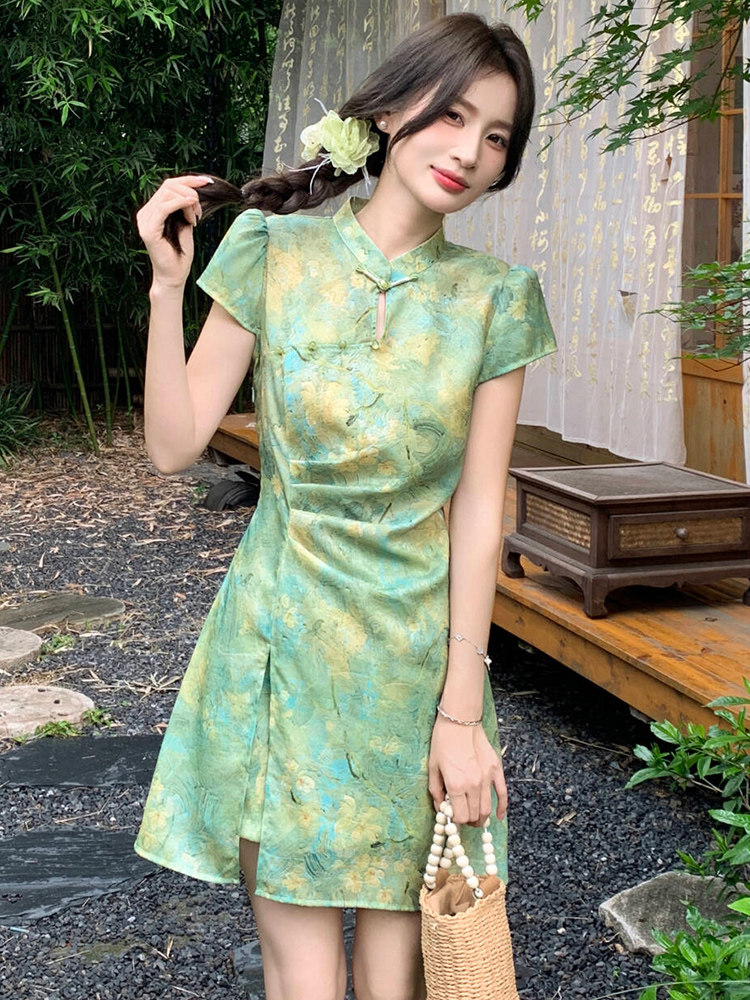 新中式g风改良旗袍套装女2026夏季新款洋气修身印花短裤两件套,女装套装/套裙,心心服饰