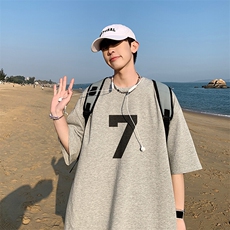 浅灰色