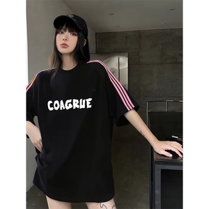 抖音得物品质二开240克宽松纯棉美式潮牌印花三条杠中性风短袖T恤图片