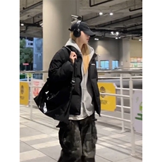 韩系复古风假两件连帽面包服外套冬季宽松时尚感棉衣棉袄，男装棉衣，星座506A