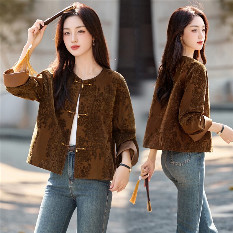 现货2026春季新款新中式盘扣提花气质短外套，女装短外套，依如秀(原杭风阁)
