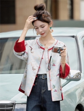 2025秋季新款新中式风宋锦金线提花盘扣外套女立领撞色，女装短外套，众宇琦