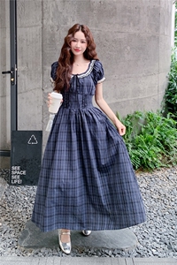 蓝色复古格子连衣裙女2025夏季新款法式文艺风气质显瘦泡泡袖长裙图片