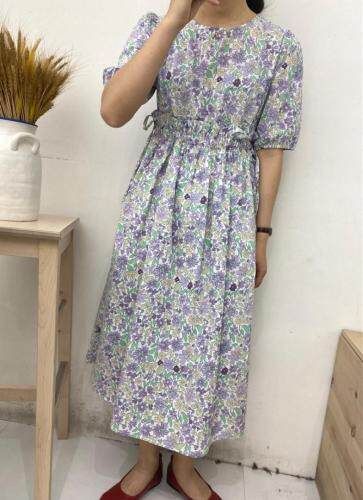 韩版中长款连衣裙韩版波西米亚现货，女装连衣裙，雨木其