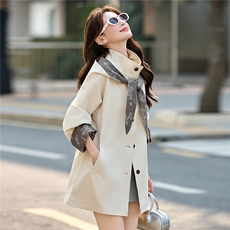 风衣女2026春装新款时尚气质印花连帽小个子短款外套，女装风衣，天丝秀