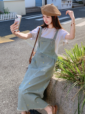 韩系减龄背带裙套装女2025春夏季新款少女感洋气上衣吊带裙两件套，女装套装/套裙，慧尚依恋