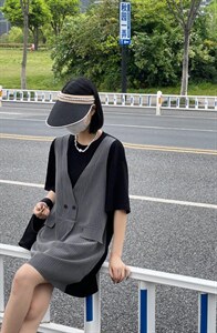 2022拼接假两件连衣裙图片