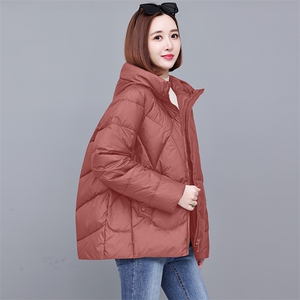 时尚百搭宽松加厚保暖棉服女冬季新款纯色连帽外套图片