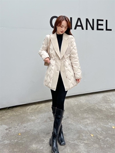 羽绒服图片