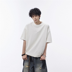 米白色