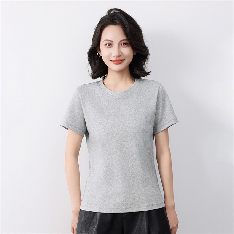 2025年秋季休闲风宽松型夏季常规短袖时尚百搭通勤简约,女装T恤,元素羊绒