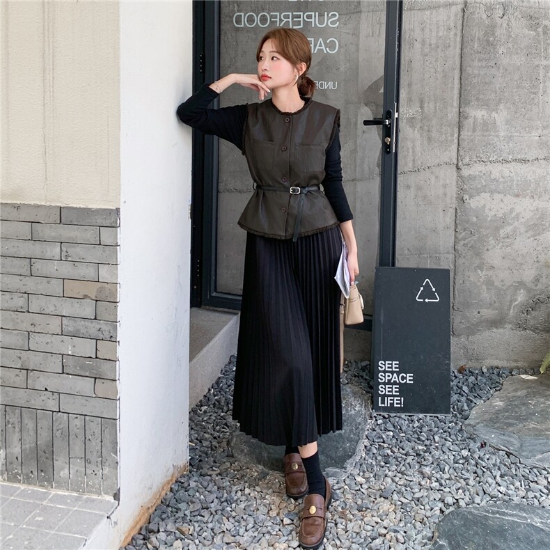 秋季拼接连衣裙皮马甲时尚两件套女，女装套装/套裙，秋水欣儿