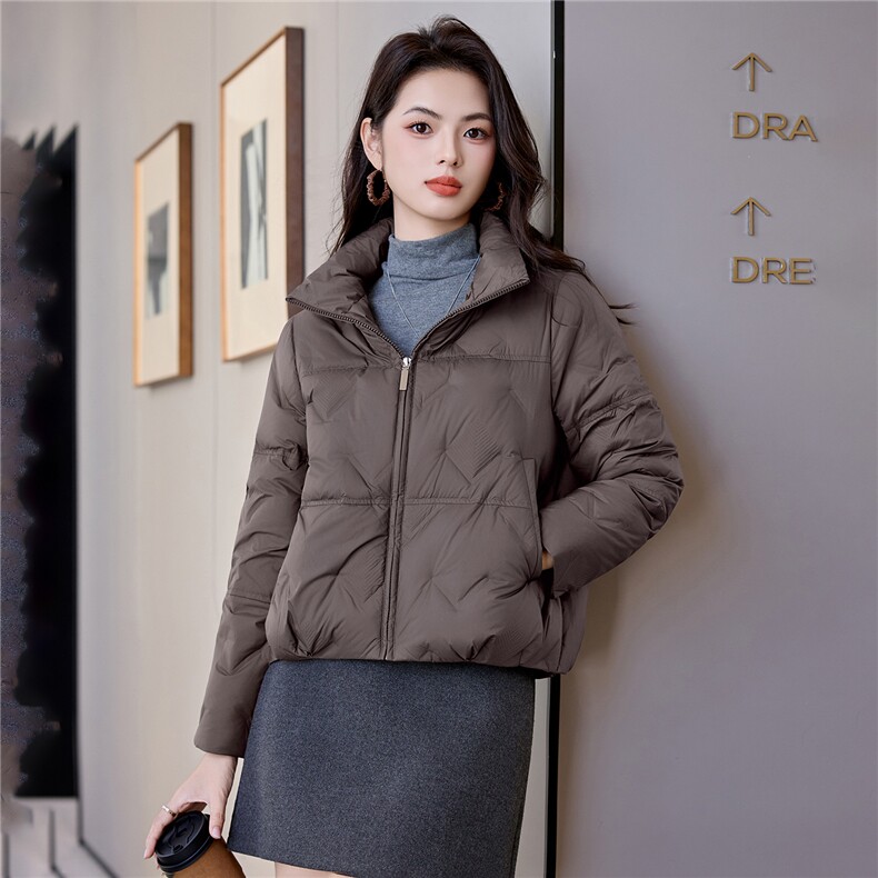 秋冬短款轻薄立领羽绒服女2025新款户外健身鸭绒防风棉服,女装羽绒服,阿舍尔精品