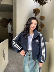 冬装新款毛毛短外套，女装短外套，玫瑰共和国