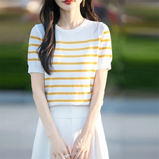 条纹冰丝短袖T恤女夏季薄款减龄洋气撞色体恤休闲百搭上衣t恤，女装T恤，思牵羊绒