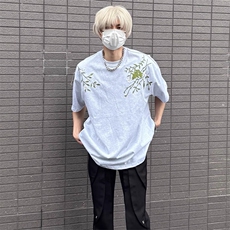 花灰色
