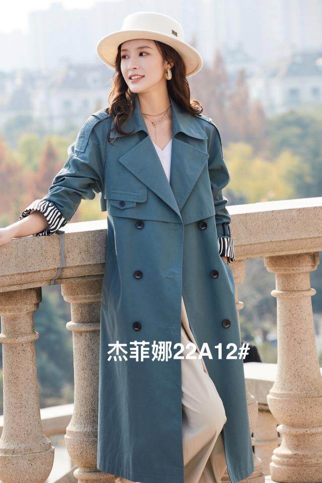 现货供应，拿货必补，欢迎朋友们光临杰菲娜风衣专家，女装风衣，杰菲娜(6F)