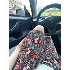 红色
