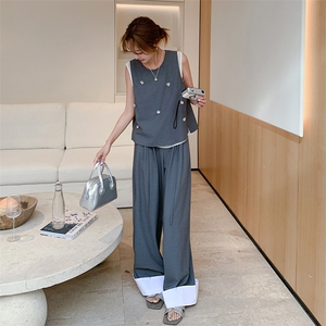 灰色背心马甲阔腿裤时尚套装女2025夏季新款韩系老钱风休闲两件套图片