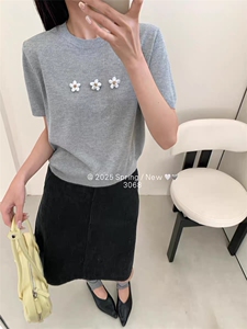 高档夏季新款t恤女短袖圆领宽松休闲正肩穿搭简约洋气小众ins图片