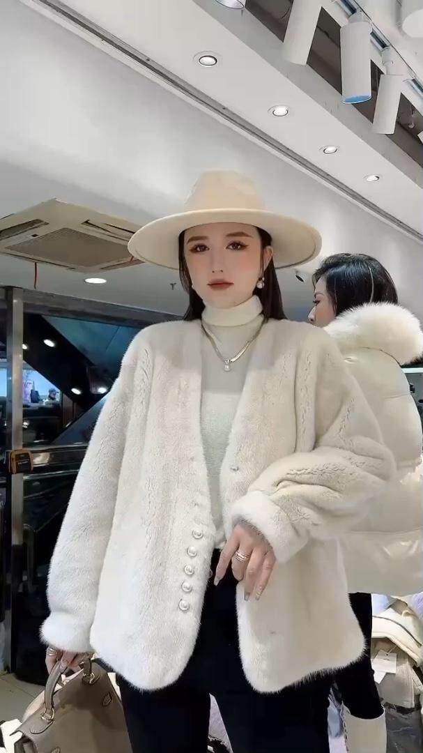 名誉雕年货，其它，泰靡(1F)