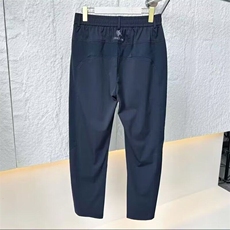 藏蓝色