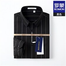 黑色