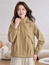 现货！现货！2026春季新款时尚宽松休闲短款外套女，女装短外套，以桐