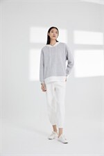 现货、春季新款、带帽拼接卫衣，女装卫衣/绒衫，素墨