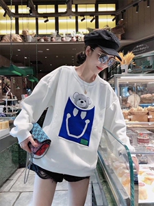 超火爆小熊卫衣图片
