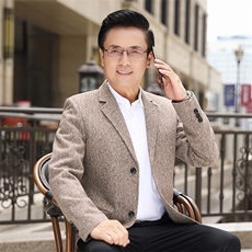 驼色