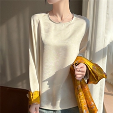 新年装缎面提花新中式袖口刺绣小衫，女装蕾丝衫/雪纺衫，圣丽羊绒