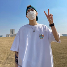白色