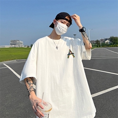 白色