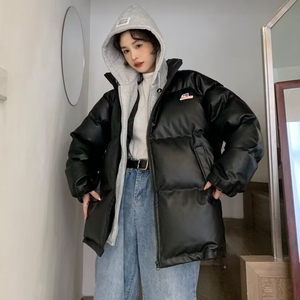 短款假两件羽绒服连帽加厚保暖情侣同款黑色面包防寒外套冬,41岁红色羽绒服搭配图片
