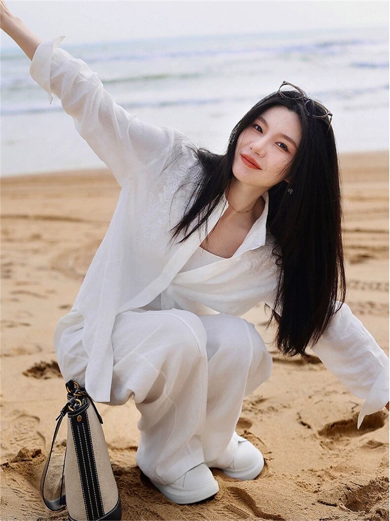 春夏新款亚麻重工刺绣白色翻领气质衬衫,女装衬衫,湘姗