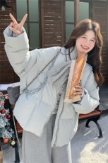 现货木耳边拼接羽绒服配围巾2C117-1822P275K398，女装羽绒服，2C117