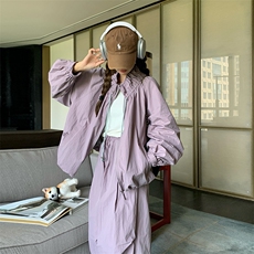 今年流行紫色冲锋衣外套女早秋2025新款百搭休闲风显瘦工装裤套装，女装套装/套裙，纯色衣恋