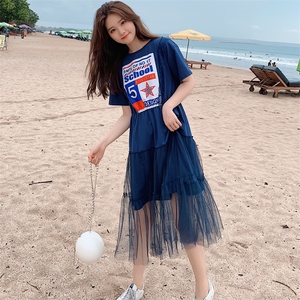 现货 8319-1709-P95 新款印花网纱拼接连衣裙 控价148图片