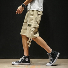 卡其色