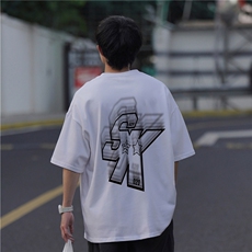 白色