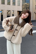 设计感短款双面穿皮毛一体外套女秋冬超火好看加绒加厚羊羔毛夹克，女装皮草，2C029