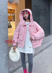 彩色羽绒服图片