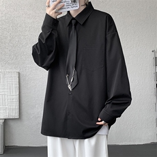 黑色