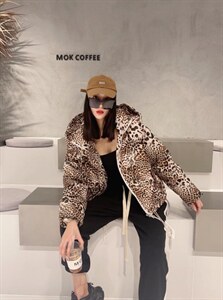 豹纹夜光羽绒服,女装羽绒服,欧力尼