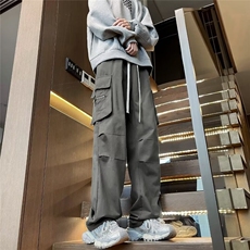 深灰色