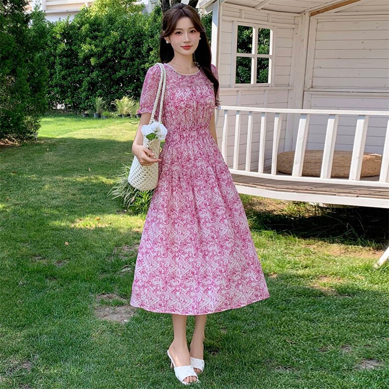 高端时尚碎花雪纺连衣裙女2025夏季新款洋气收腰显瘦泡泡袖A字裙，女装连衣裙，超帛